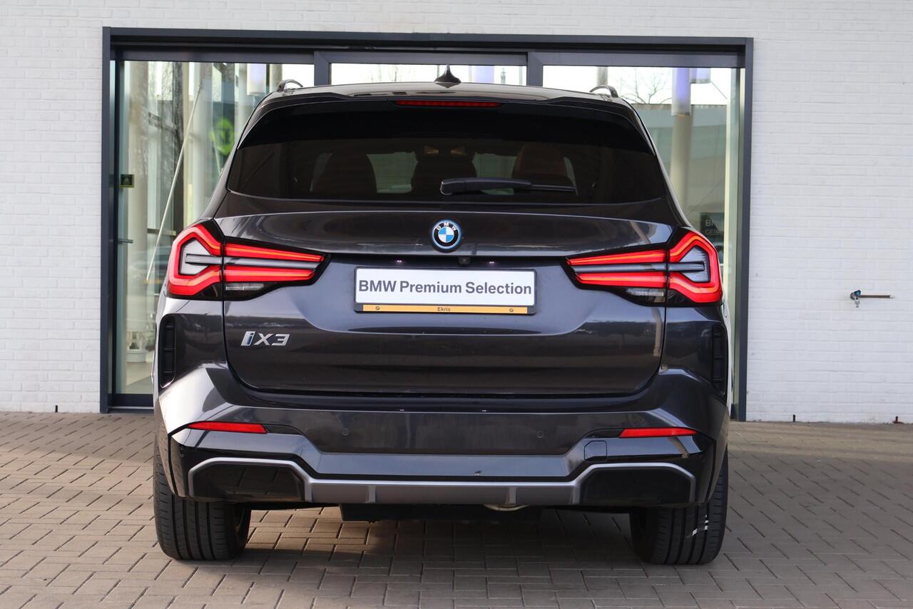 BMW X3 iX3 Executive 80 kWh | Shadow Line | Trekhaak | Stuurwiel Verwarmd | cruise control adaptief met Stop&Go