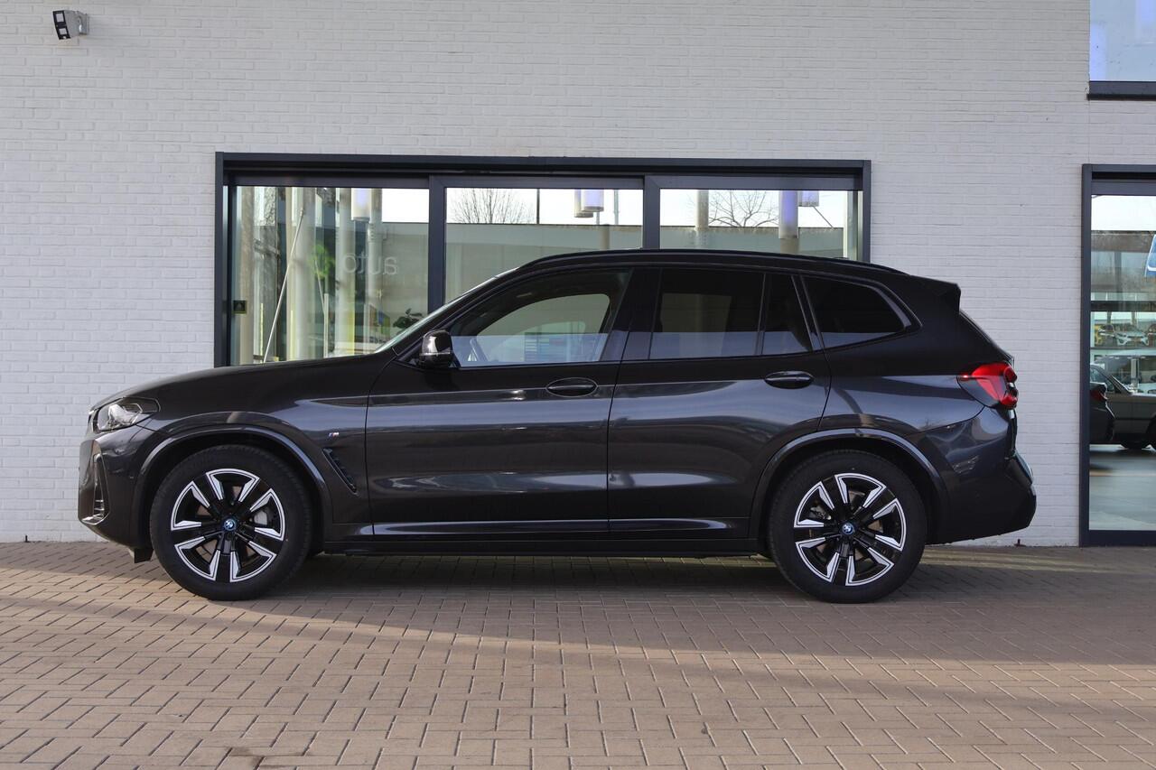 BMW X3 iX3 Executive 80 kWh | Shadow Line | Trekhaak | Stuurwiel Verwarmd | cruise control adaptief met Stop&Go