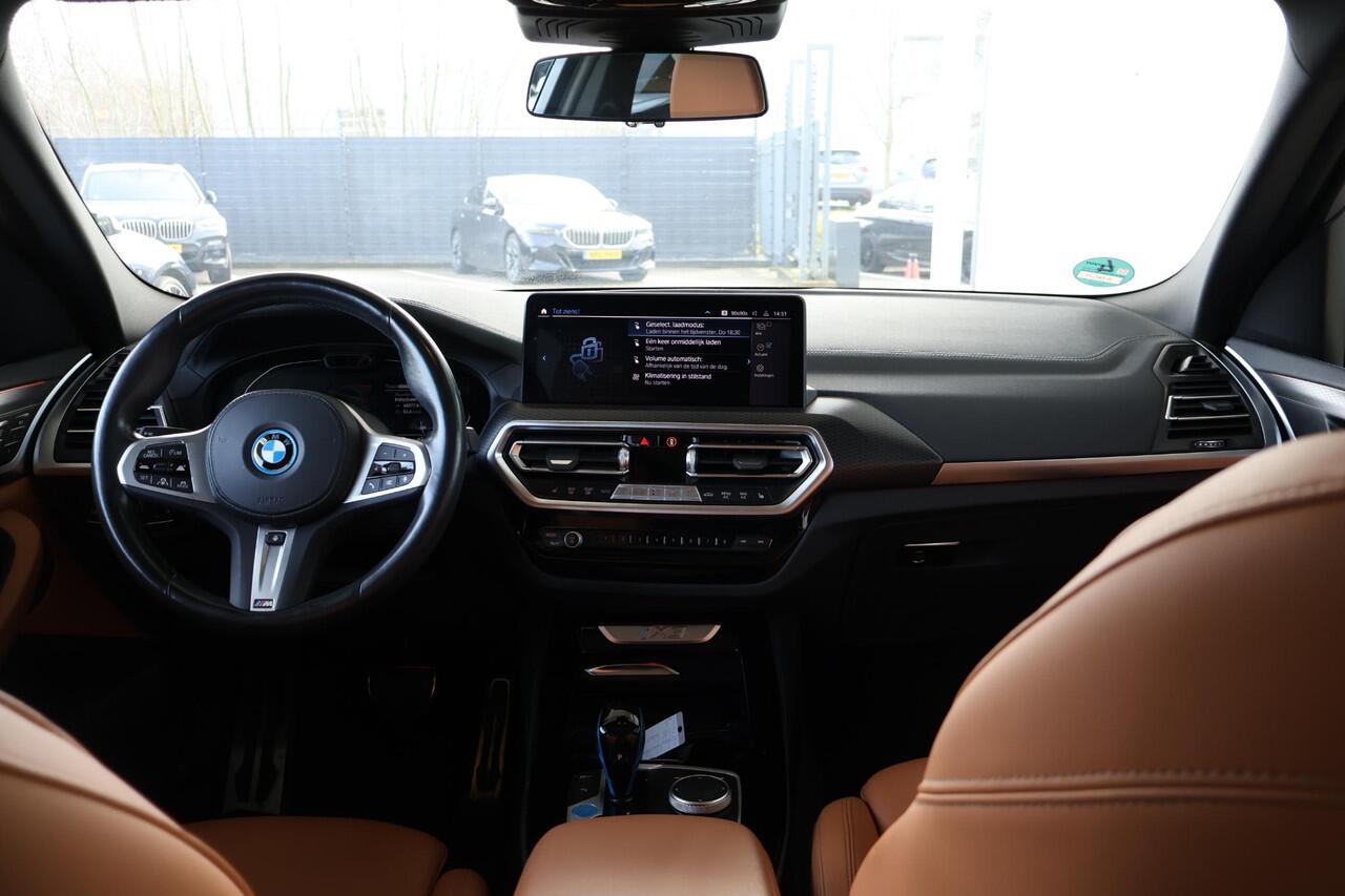 BMW X3 iX3 Executive 80 kWh | Shadow Line | Trekhaak | Stuurwiel Verwarmd | cruise control adaptief met Stop&Go