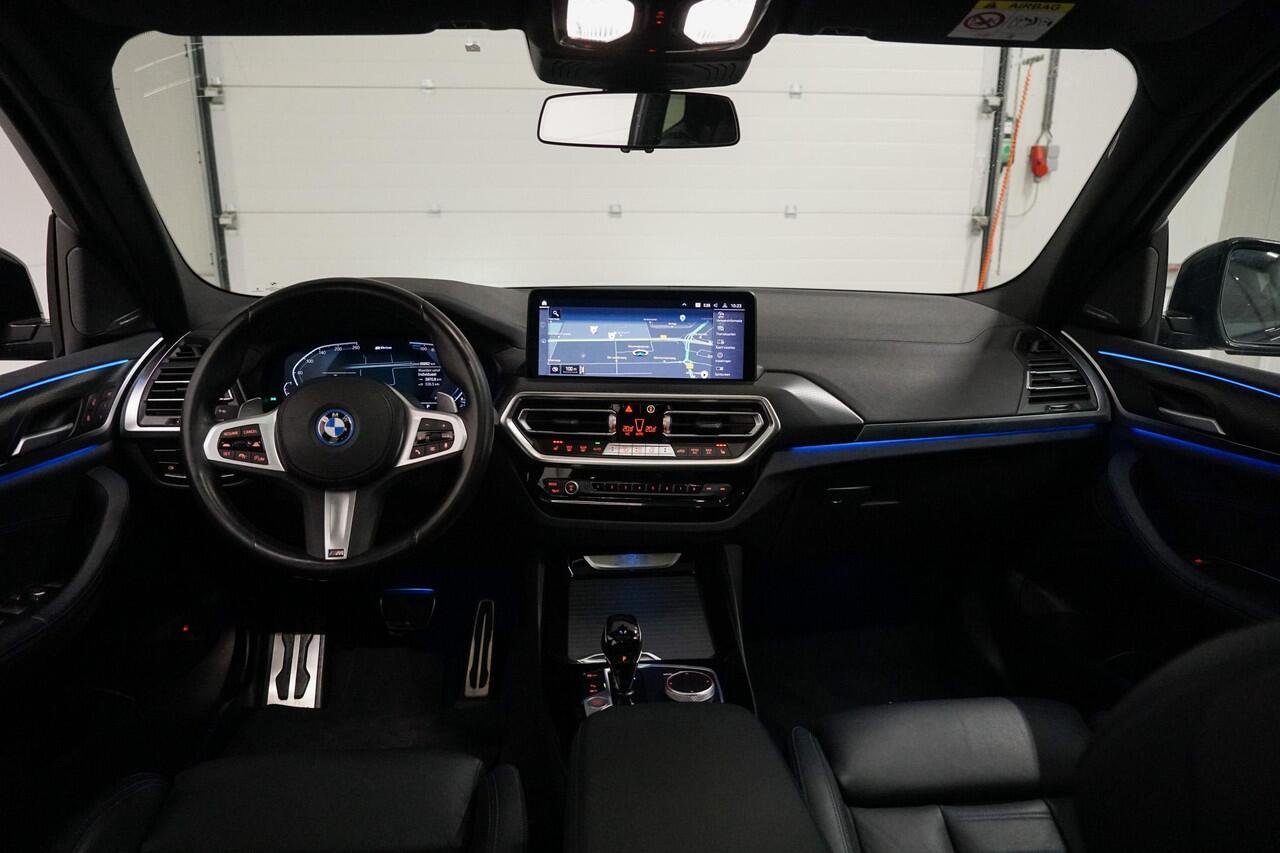 BMW X3 xDrive30e M-Sport | Panoramadak | M-Stoelen | Harman Kardon | Head Up