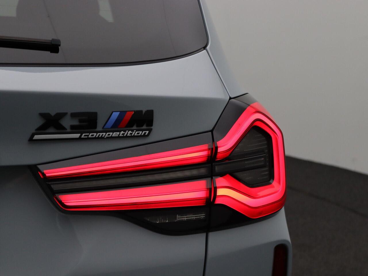 BMW X3 M Competition M Competition Package | Comfort Access | Achteruitrijcamera | Driving Assistant | Parking Assistant | Head-Up Display | DAB | Harman Kardon | 21''
