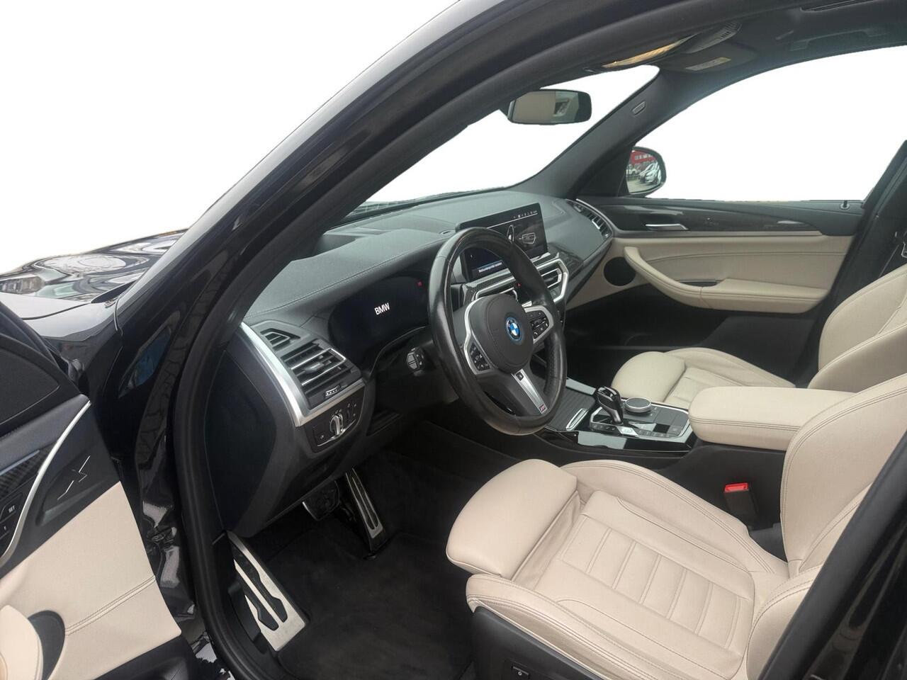 BMW X3 xDrive30e M Sport High Executive | Automaat | Panorama Dak | Wegklapbare Trekhaak | Head Up Display | Stoel/Stuur Verwarming | 360* Camera | Apple Carplay/Android Auto | DAB |