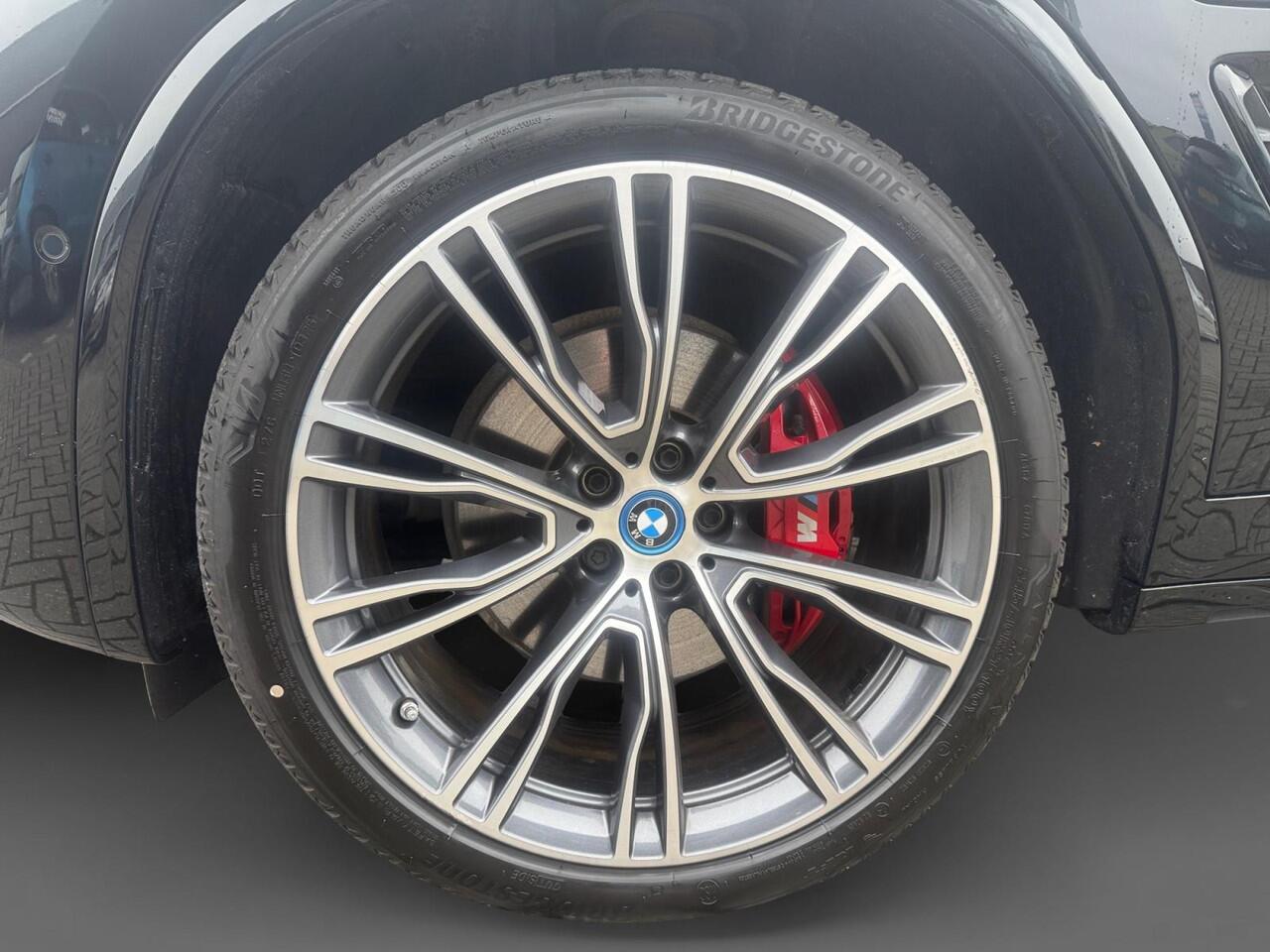 BMW X3 xDrive30e M Sport High Executive | Automaat | Panorama Dak | Wegklapbare Trekhaak | Head Up Display | Stoel/Stuur Verwarming | 360* Camera | Apple Carplay/Android Auto | DAB |