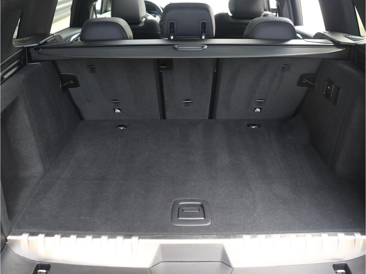 BMW X3 xDrive30e | High Executive | M Sportpakket | Panodak | Trekhaak | HiFi | Active Cruise Control | Parking Assistant Plus | Head-Up | 21'' LMV | Lentevoordeel