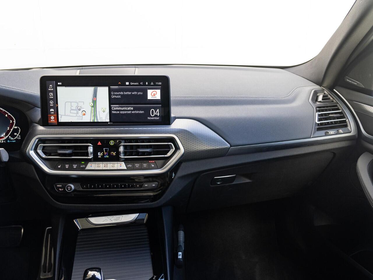 BMW X3 xDrive30e | High Executive | M Sportpakket | Comfort Acces | Harman Kardon | Head-Up Display | Elektrische Trekhaak | 20'' | Panoramadak