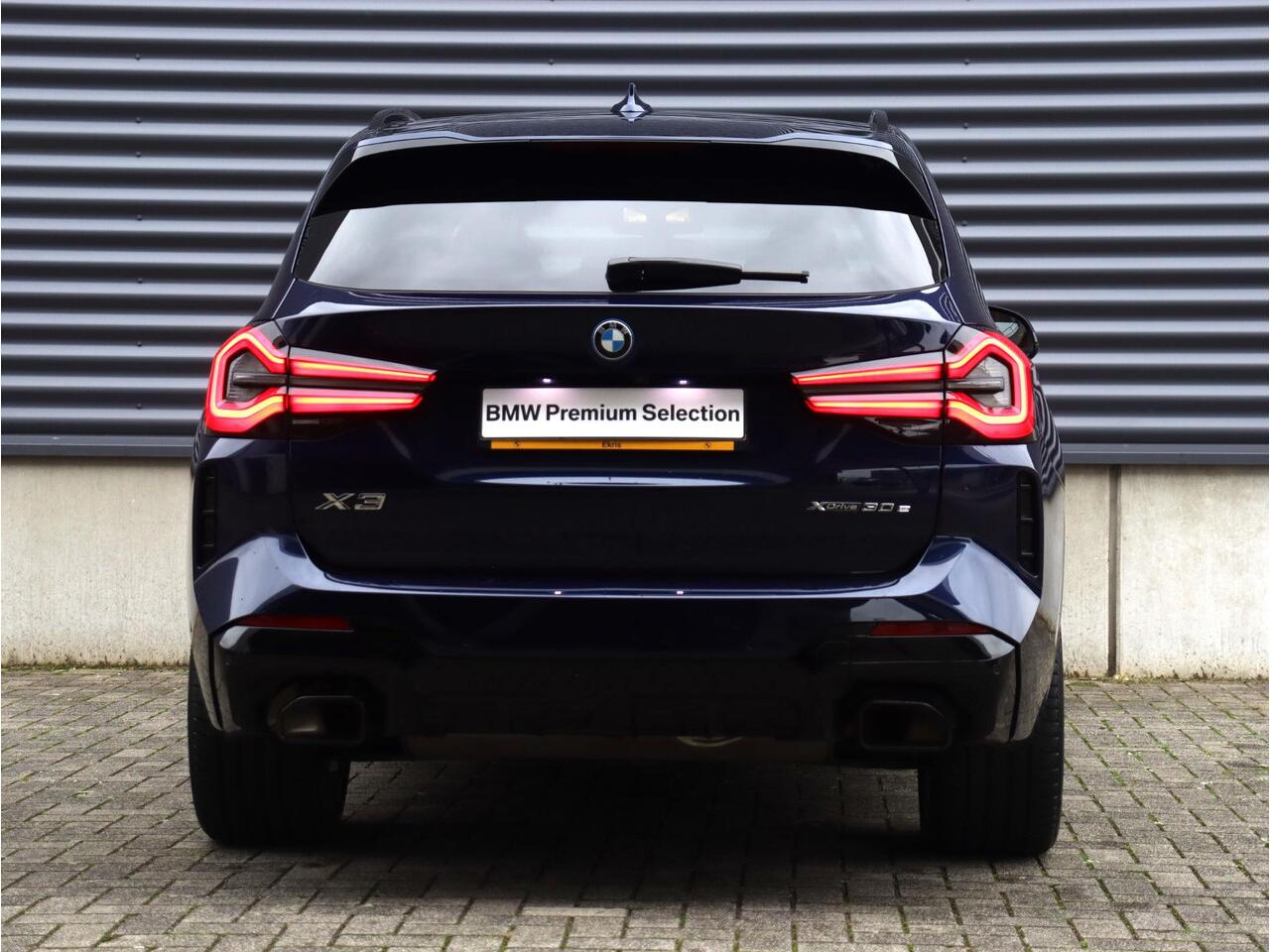 BMW X3 xDrive30e | High Executive | M Sportpakket | Panodak | Driving Assistant Prof. | Head-Up | Parking Assistant Plus | Harman Kardon | Elektr. M Stoelen | 21'' LMV