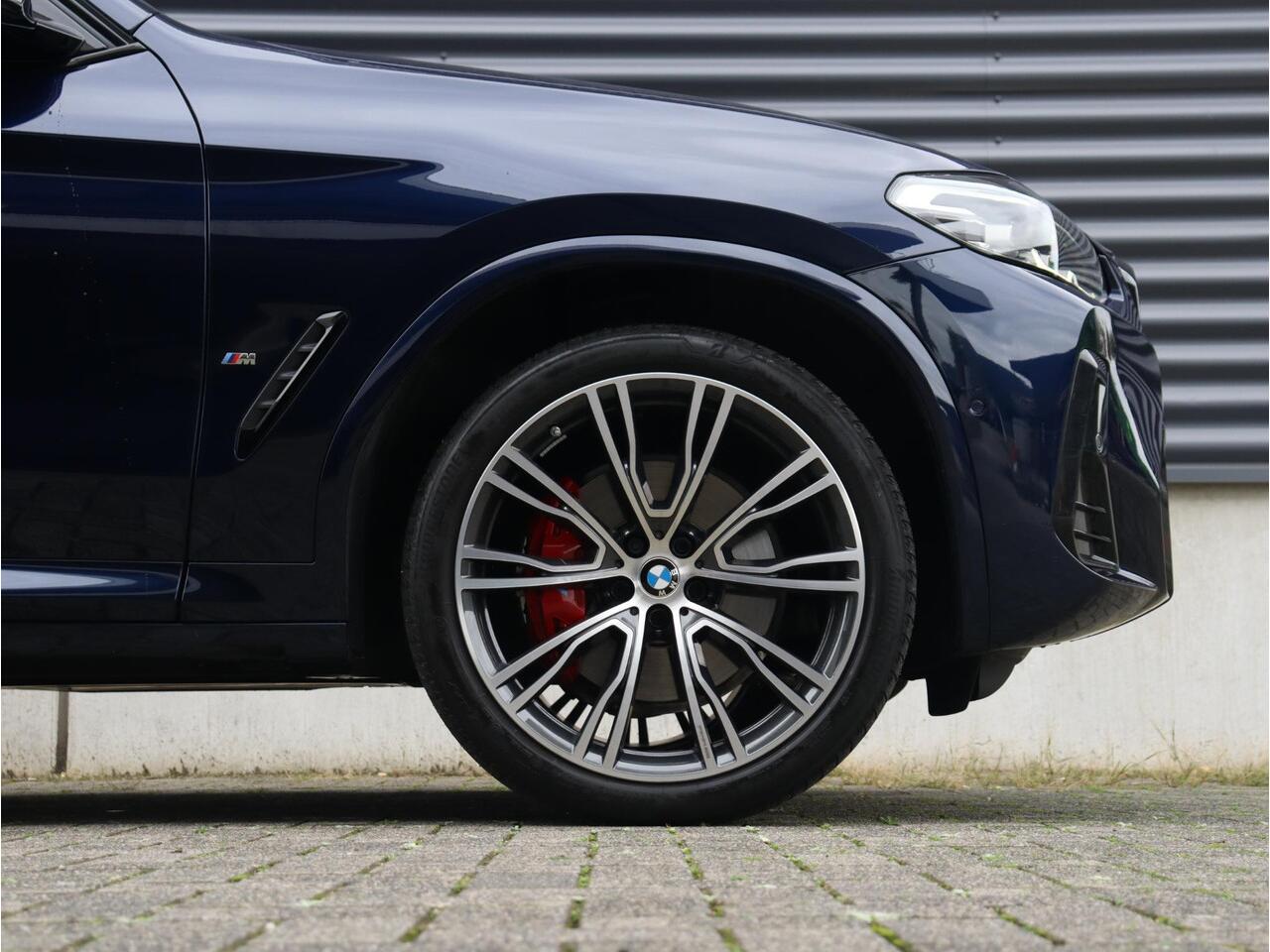 BMW X3 xDrive30e | High Executive | M Sportpakket | Panodak | Driving Assistant Prof. | Head-Up | Parking Assistant Plus | Harman Kardon | Elektr. M Stoelen | 21'' LMV