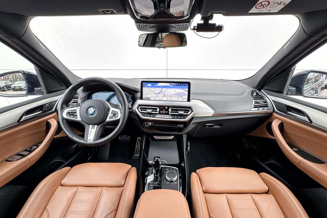 BMW X3 xDrive30e | High Executive | Trekhaak | M-Sport Pro | Panoramadak |