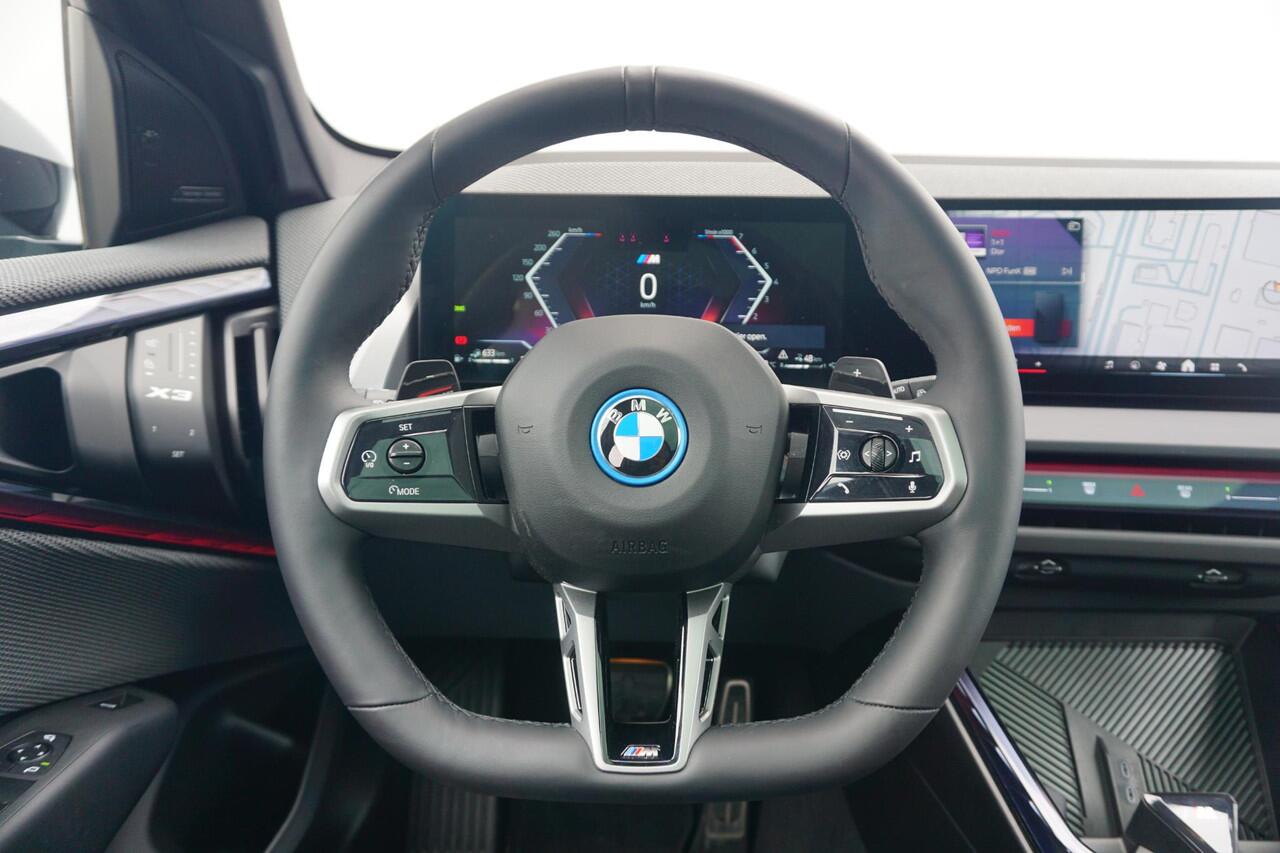 BMW X3 xDrive30e M Sportpakket 20'' / Panoramadak / Harman Kardon / Trekhaak / Comfort Acces