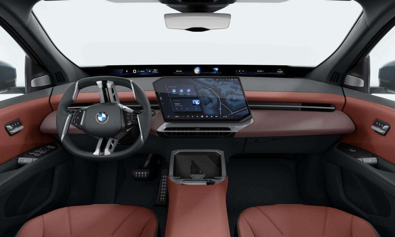 BMW X3 iX3 50e xDrive M Sportpakket | Iconic Glow | Trekhaak | Panoramadak | Innovation Pack