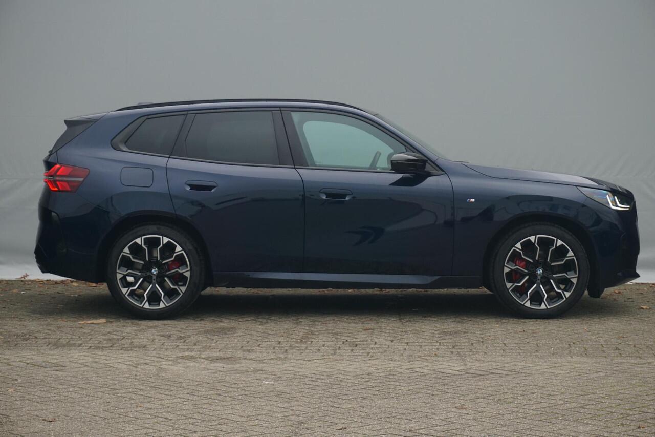 BMW X3 M50 M Sportpakket Pro 20'' / Harman Kardon / Elektrisch verstelbare stoelen / Panoramadak / Trekhaak