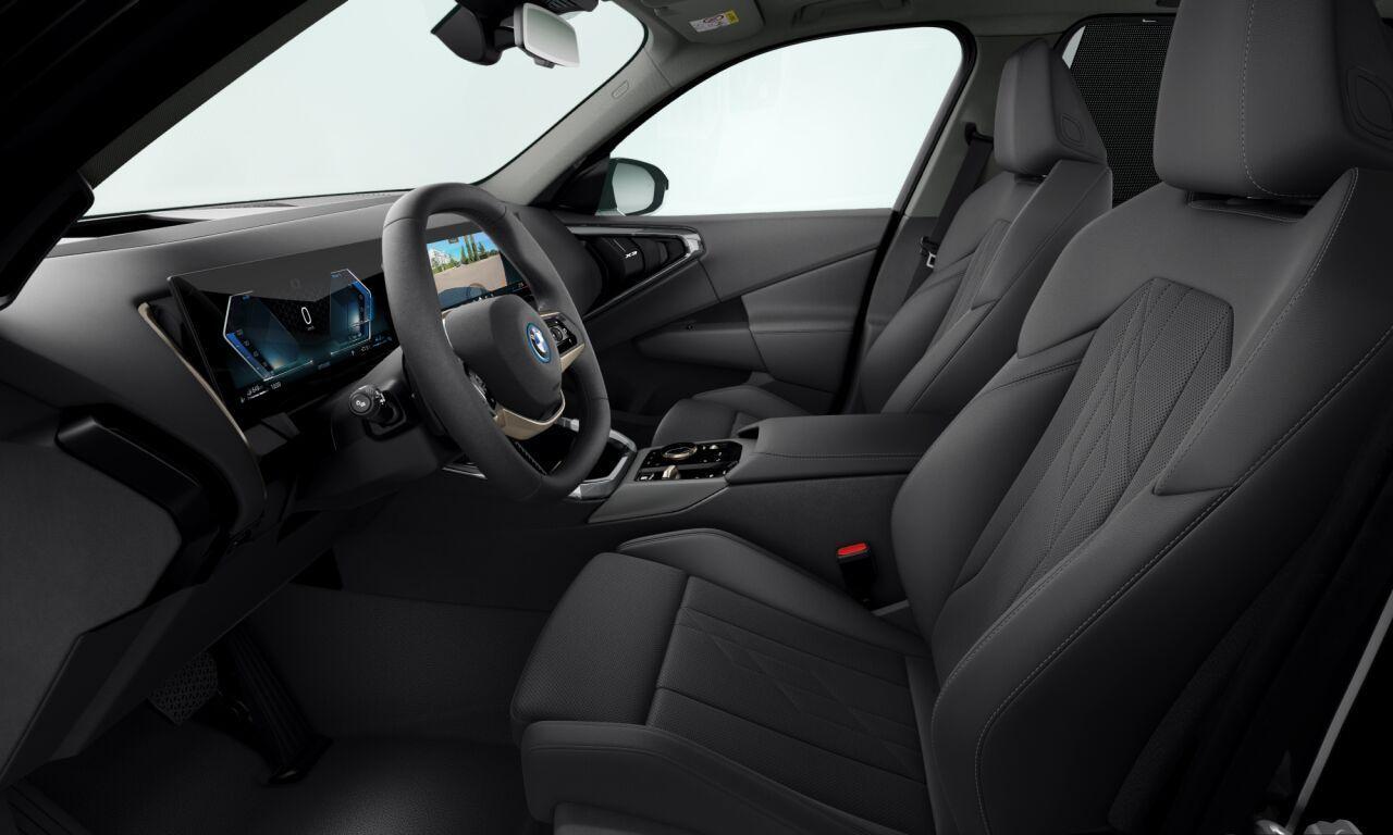 BMW X3 30e xDrive Panoramadak | Iconic Glow | Professional Pack | Comfort Pack