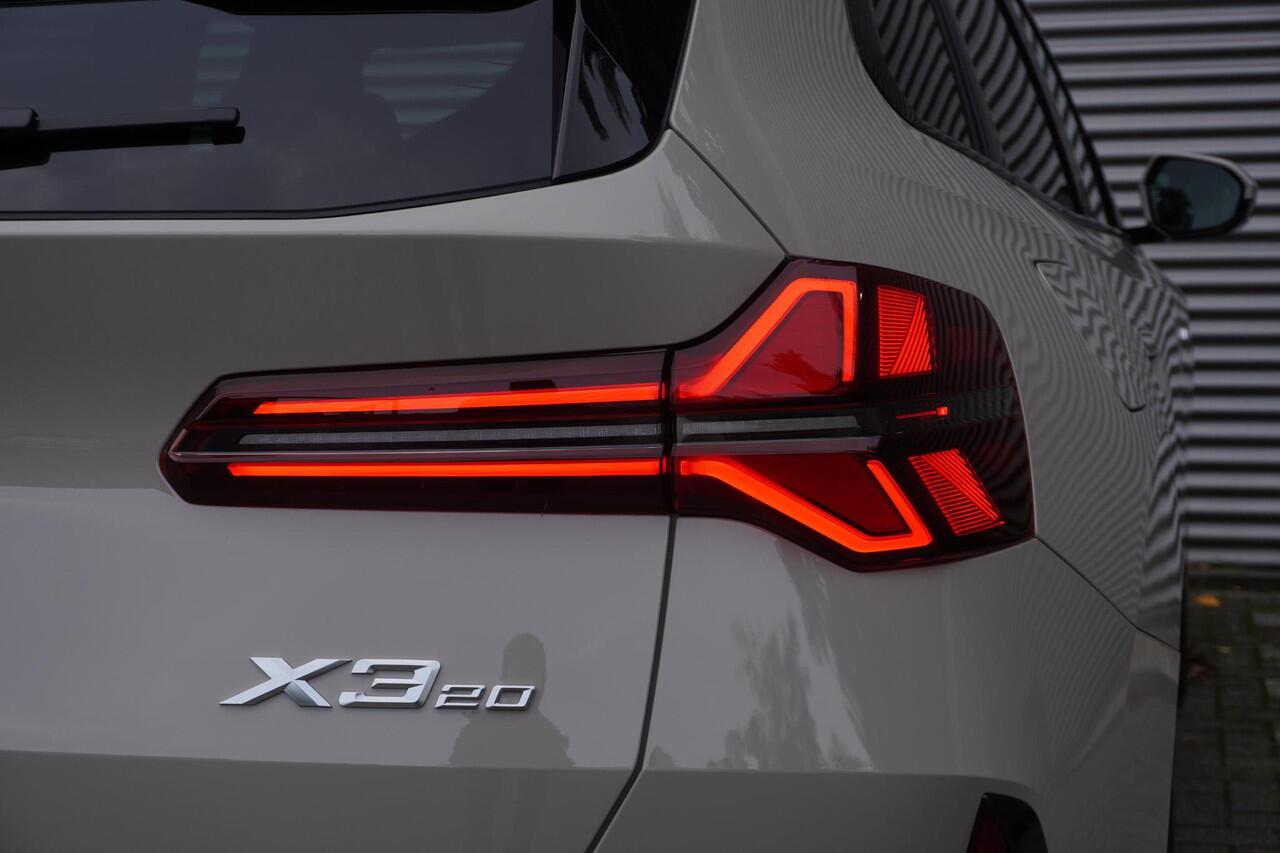 BMW X3 20 xDrive M Sportpakket Pro | Premium Pack | Professional Pack | Glazen panoramadak | HIFI System Harman Kardon