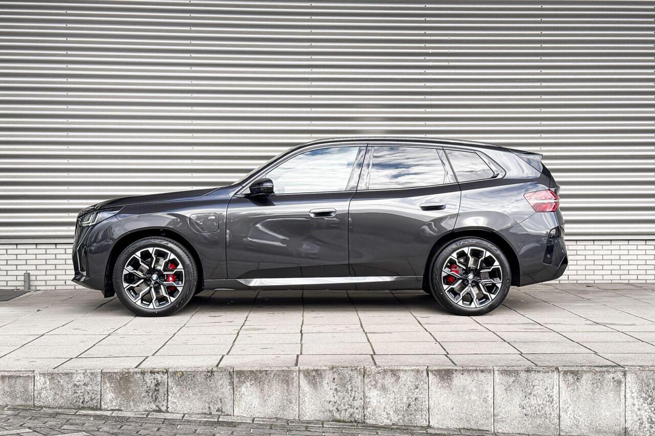 BMW X3 30e xDrive M Sportpakket Pro / Professional Pack / Comfort Pack / Trekhaak / Panoramadak