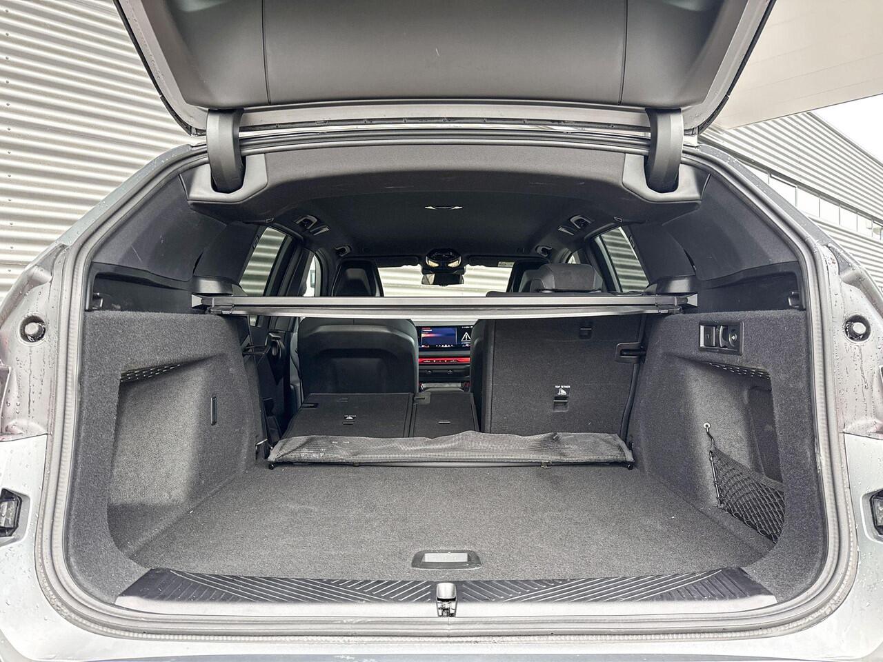 BMW X3 20 xDrive M Sportpakket / Comfort Access / Trekhaak / Achteruitrijcamera / 20 inch