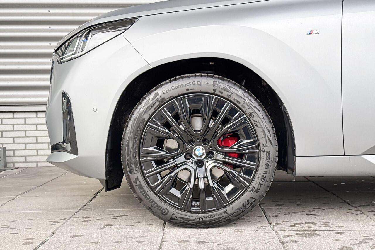BMW X3 20 xDrive M Sportpakket / Comfort Access / Trekhaak / Achteruitrijcamera / 20 inch