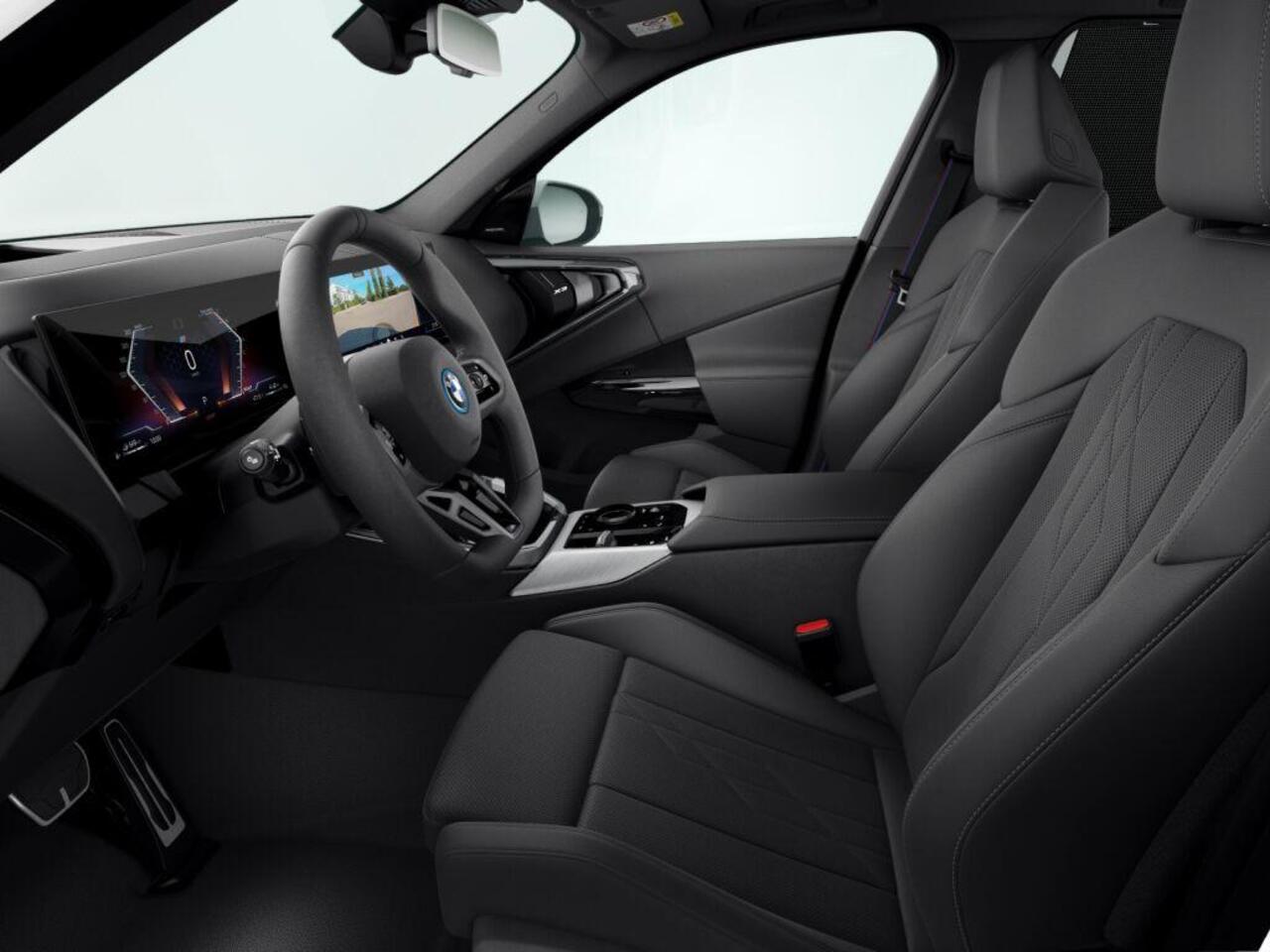 BMW X3 30e xDrive M Sportpakket Pro | Professional Pack | Premium Pack | Trekhaak | Iconic Glow