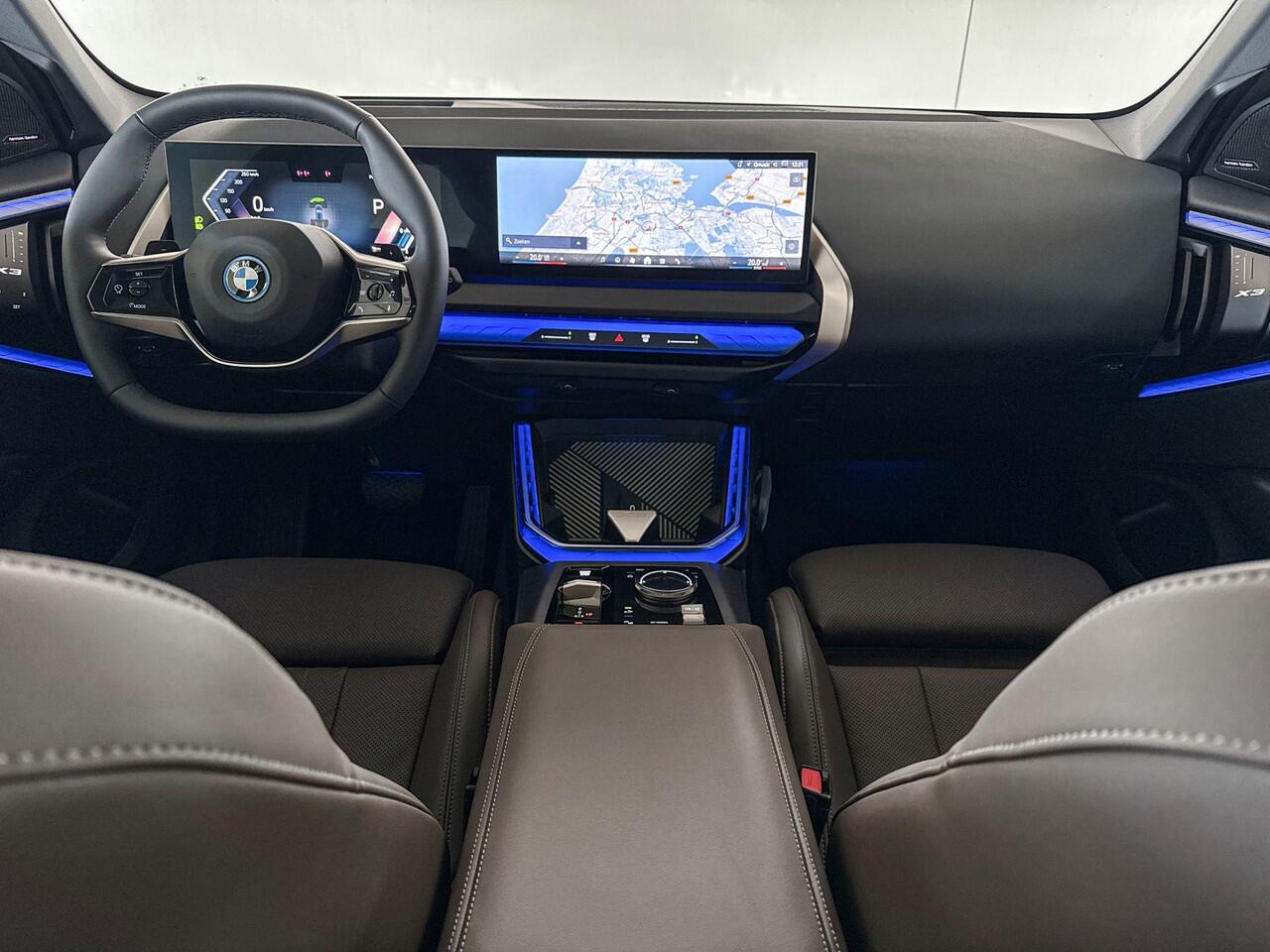 BMW X3 30e xDrive | Trekhaak met elektrisch wegklapbare kogel | Glazen panoramadak