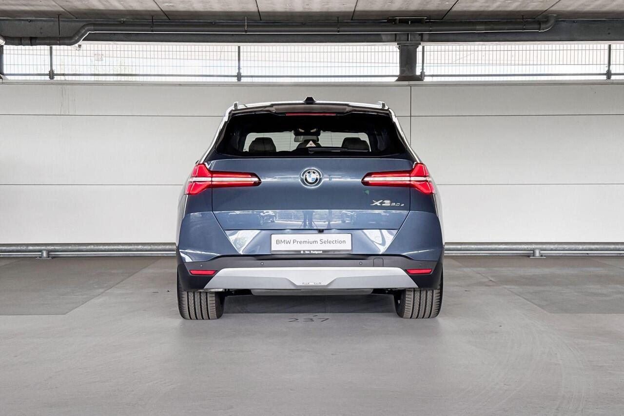 BMW X3 30e xDrive | Trekhaak met elektrisch wegklapbare kogel | Glazen panoramadak