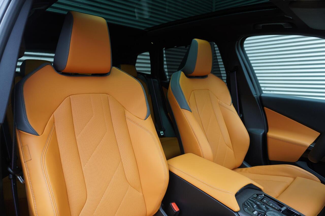 BMW X3 M50 M Sportpakket Pro | Glazen panoramadak | Driving Assistent Proffesional | Proffesional Pack | Comfort Pack | Ekris Selection