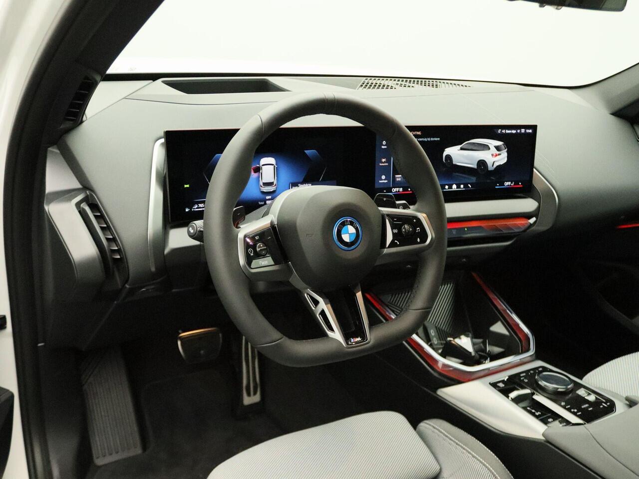 BMW X3 30e xDrive M Sportpakket Pro | Professional Pack | Premium Pack | Trekhaak | Elektrisch Verstelbare Sportstoelen | Driving Assistant Plus | Harman Kardon | 20'' | Ekris Selection