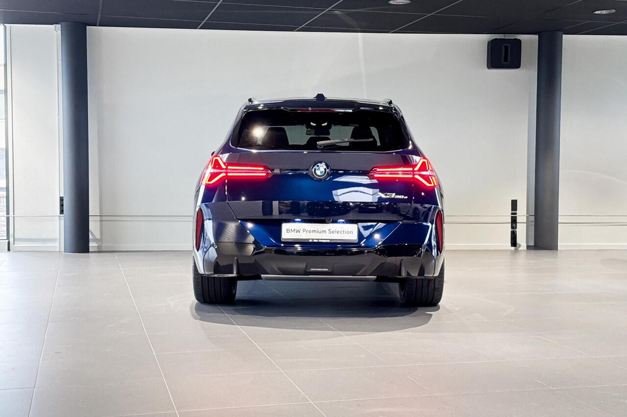 BMW X3 30e xDrive | M Sport | Glazen Panoramadak | Harman Kardon | Stoelventilatie | Trekhaak |