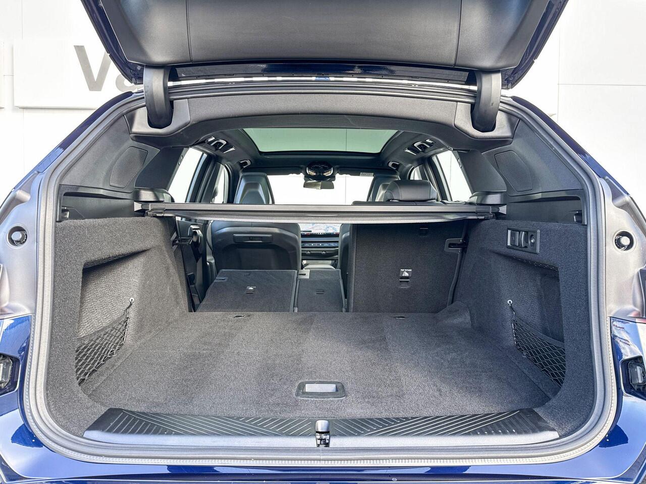 BMW X3 30e xDrive Trekhaak | M Sport | Panoramadak