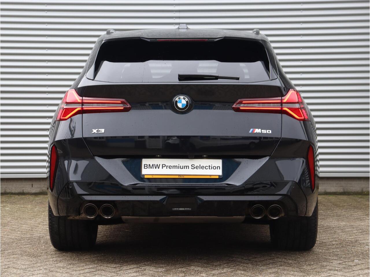 BMW X3 M50 | M Sportpakket Pro | Trekhaak | Harman Kardon | Elektr. Stoelen | Adaptief M Onderstel | Driving Assistant | 20'' LMV | Lentevoordeel
