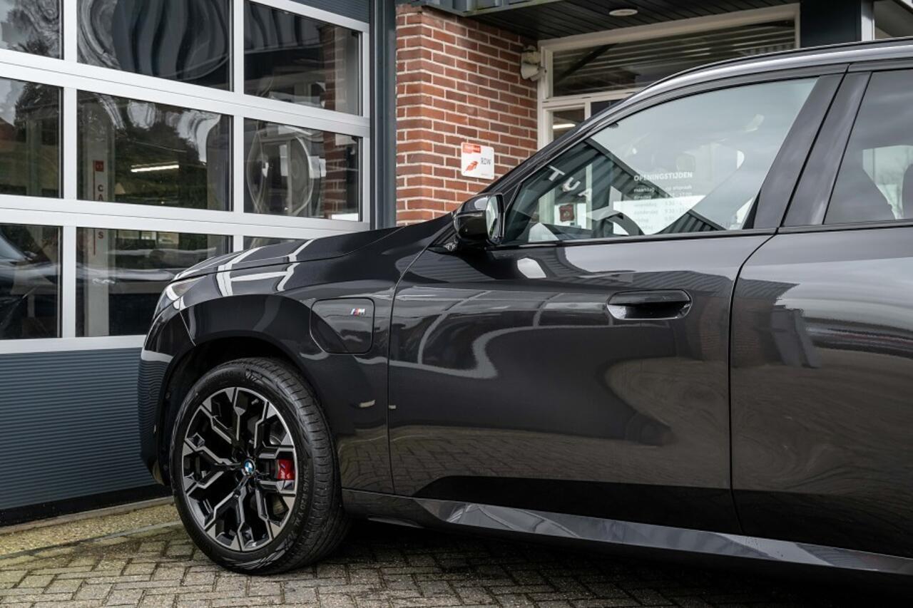 BMW X3 30e xDrive M Sport Pro | Panorama | Harman/Kardon | Head-Up | Memory Seats | Ventilatie |Trekhaak | Driving Ass. Plus | 360° | 20 Inch | Iconic |