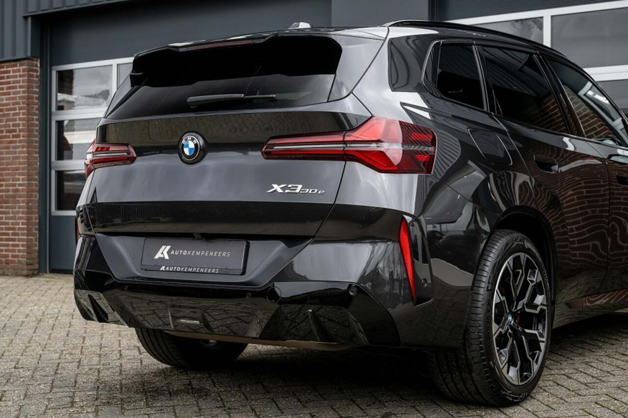 BMW X3 30e xDrive M Sport Pro | Panorama | Harman/Kardon | Head-Up | Memory Seats | Ventilatie |Trekhaak | Driving Ass. Plus | 360° | 20 Inch |