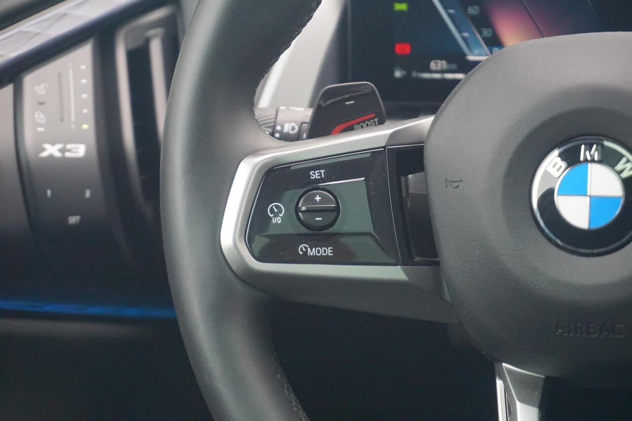 BMW X3 xDrive20 M Sportpakket | Glazen Panoramadak | Trekhaak Elektrisch | Stuur- en stoelverwarming | Stoelventilatie | Active Cruise Control | Harman Kardon