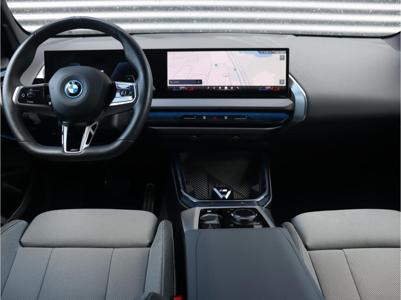 BMW X3 30e xDrive | M Sportpakket | Premium Pack | Driving Assistant | Elektr. Stoelen | Getint Glas | Comfort Access | Camera | Adaptive LED | 19'' LMV