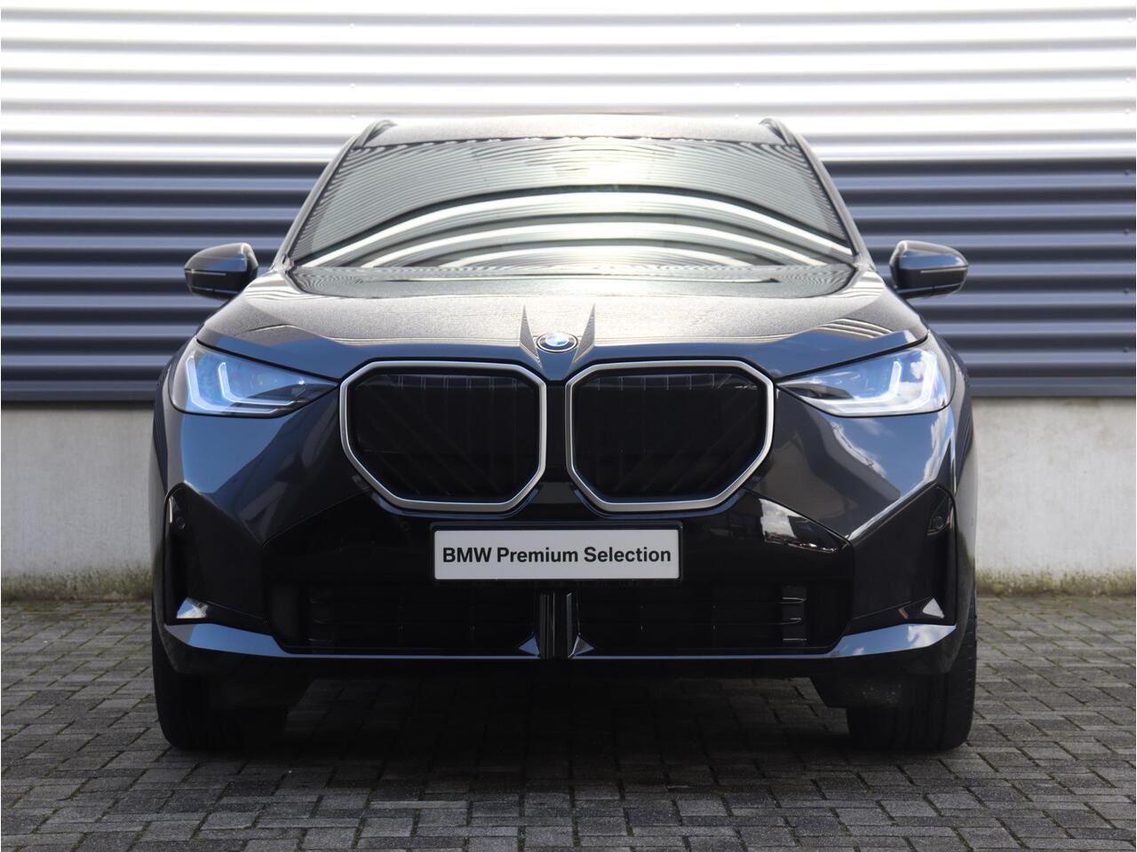 BMW X3 30e xDrive | M Sportpakket | Premium Pack | Driving Assistant | Elektr. Stoelen | Getint Glas | Comfort Access | Camera | Adaptive LED | 19'' LMV