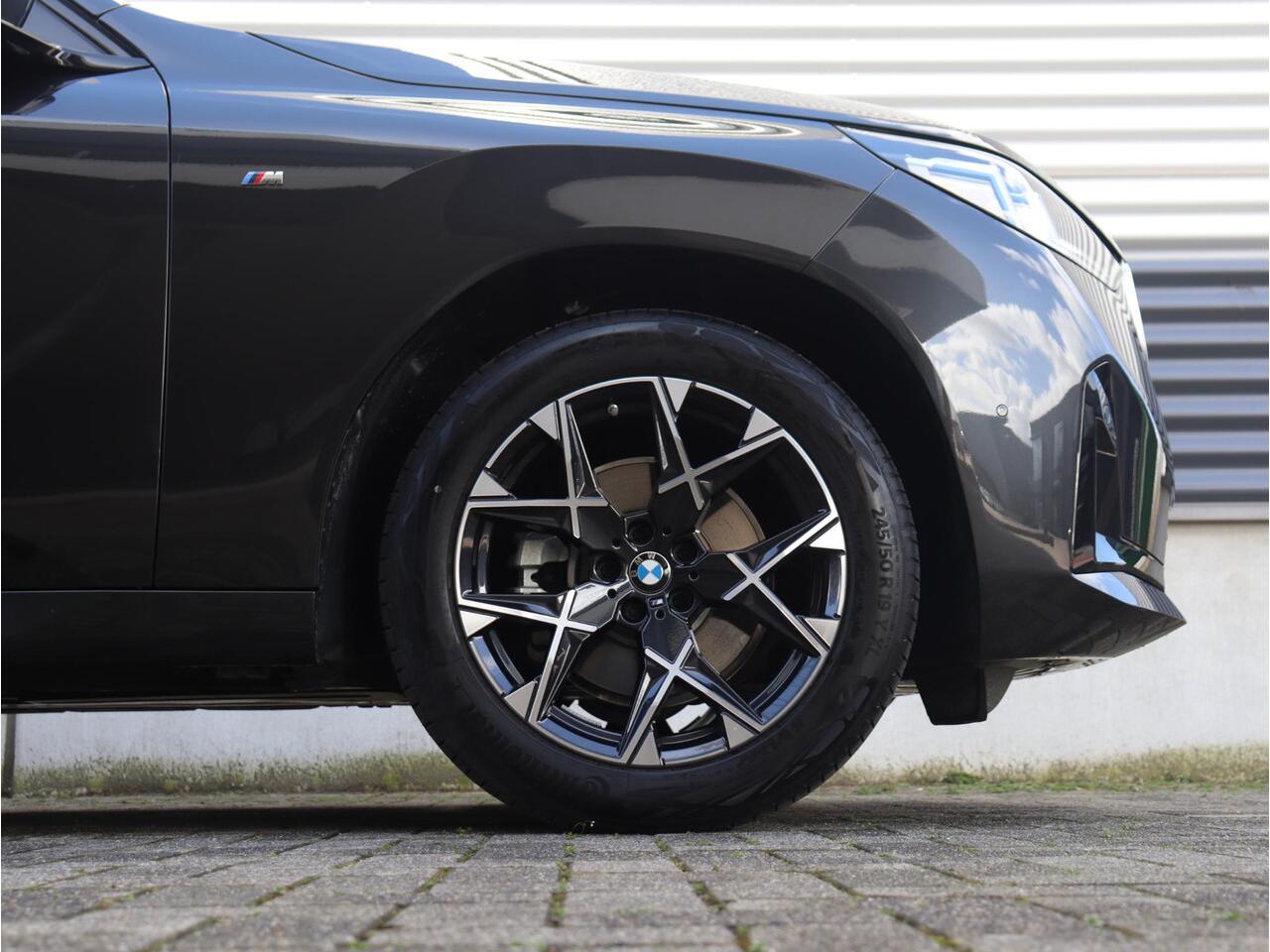 BMW X3 30e xDrive | M Sportpakket | Premium Pack | Driving Assistant | Elektr. Stoelen | Getint Glas | Comfort Access | Camera | Adaptive LED | 19'' LMV