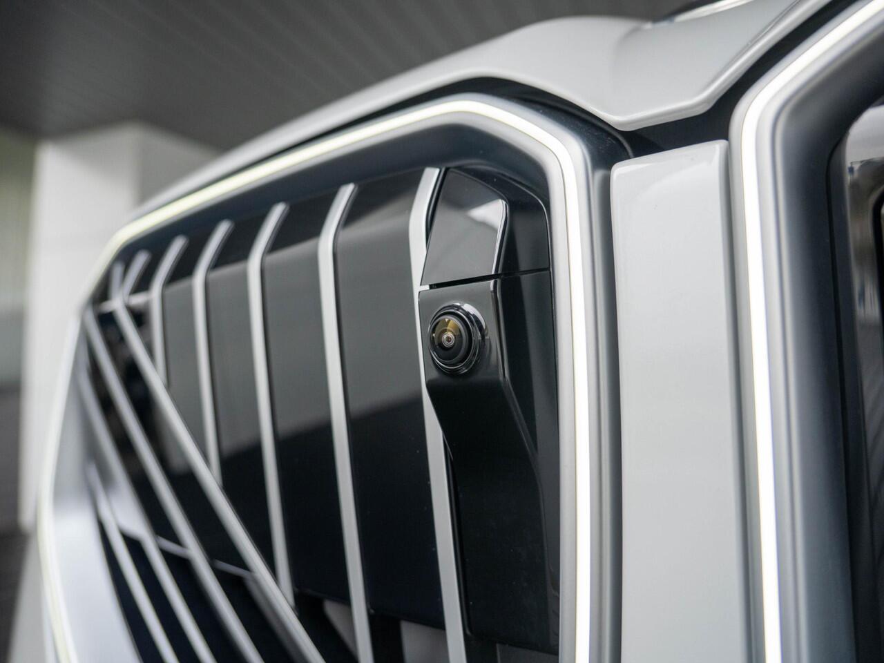 BMW X3 30e xDrive | Innovation Pack | Comfort Pack | Premium Pack