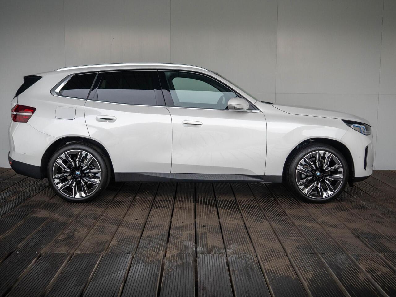 BMW X3 30e xDrive | Innovation Pack | Comfort Pack | Premium Pack