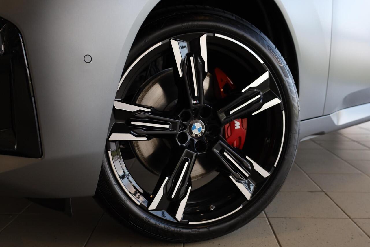 BMW X3 M50 M Sportpakket Pro | Panoramadak | Head-Up | Iconic Glow | Harman Kardon | Professional Pack | Comfort Pack | Adaptief Onderstel | Trekhaak | Adaptieve LED