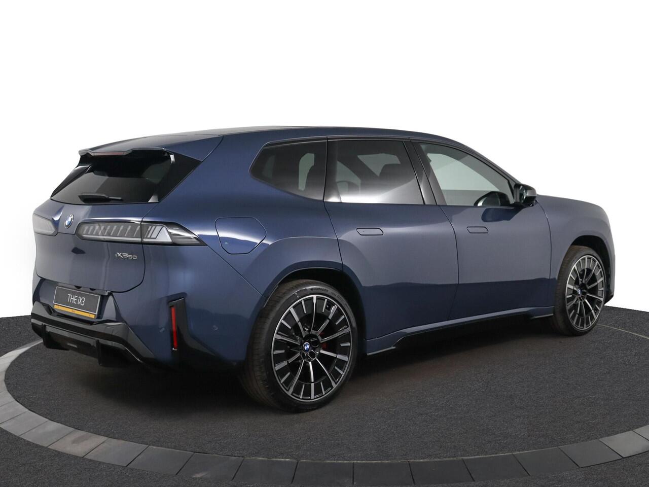 BMW X3 iX3 50 xDrive | M Sportpakket Pro | Innovation Pack | Panoramadak