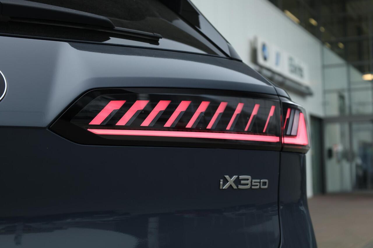 BMW X3 iX3 50 xDrive | M Sportpakket | Innovation Pack | Panoramadak | Parking Assistant Professional