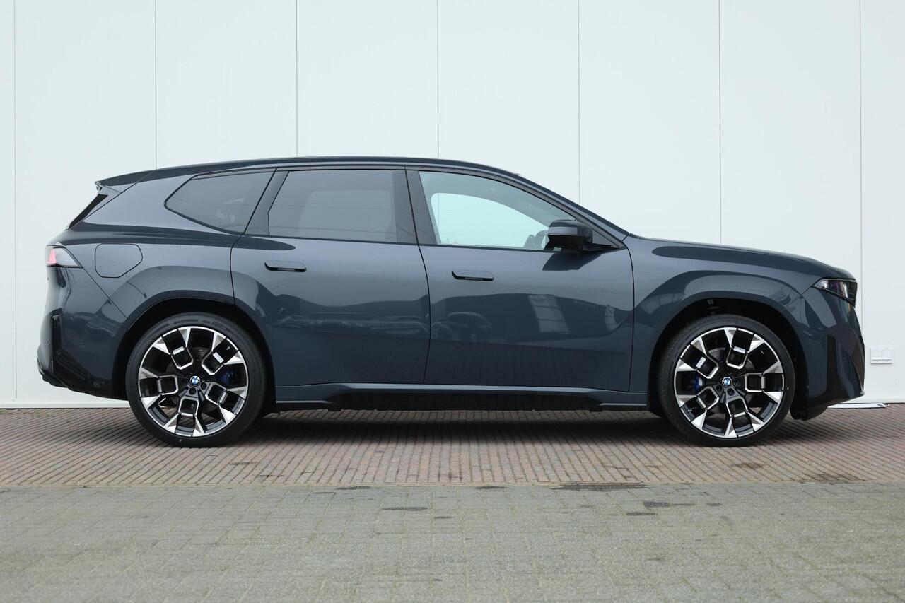 BMW X3 iX3 50 xDrive | M Sportpakket | Innovation Pack | Panoramadak | Parking Assistant Professional