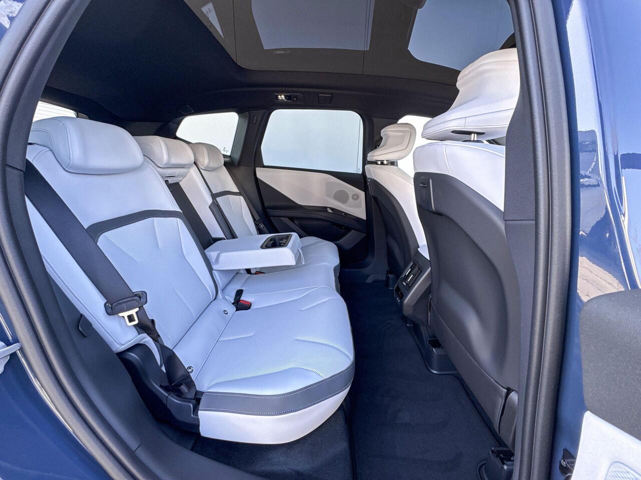 BMW X3 iX3 50 xDrive 113 kWh | M Sportpakket | Innovation Pack | Trekhaak