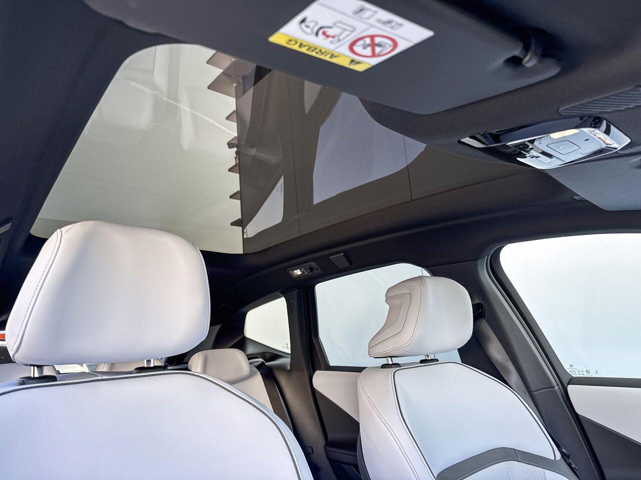 BMW X3 iX3 50 xDrive 113 kWh | M Sportpakket | Innovation Pack | Trekhaak