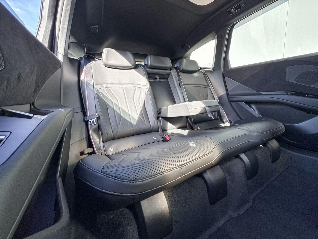 BMW X3 iX3 50 xDrive 113 kWh | M Sportpakket Pro | Innovation Pack | Trekhaak