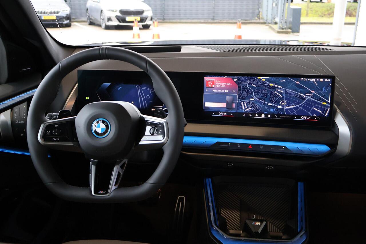 BMW X3 30e xDrive | M Sportpakket | Innovation Package | Comfort Package | premium Pack | Trekhaak | Panoramadak | Ekris Selection