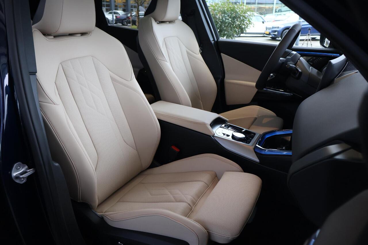 BMW X3 30e xDrive | M Sportpakket | Innovation Package | Comfort Package | premium Pack | Trekhaak | Panoramadak | Ekris Selection