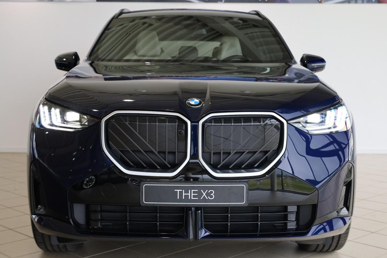 BMW X3 30e xDrive | M Sportpakket | Innovation Package | Comfort Pack | Premium Pack | Trekhaak | Panoramadak | Showroom Selection