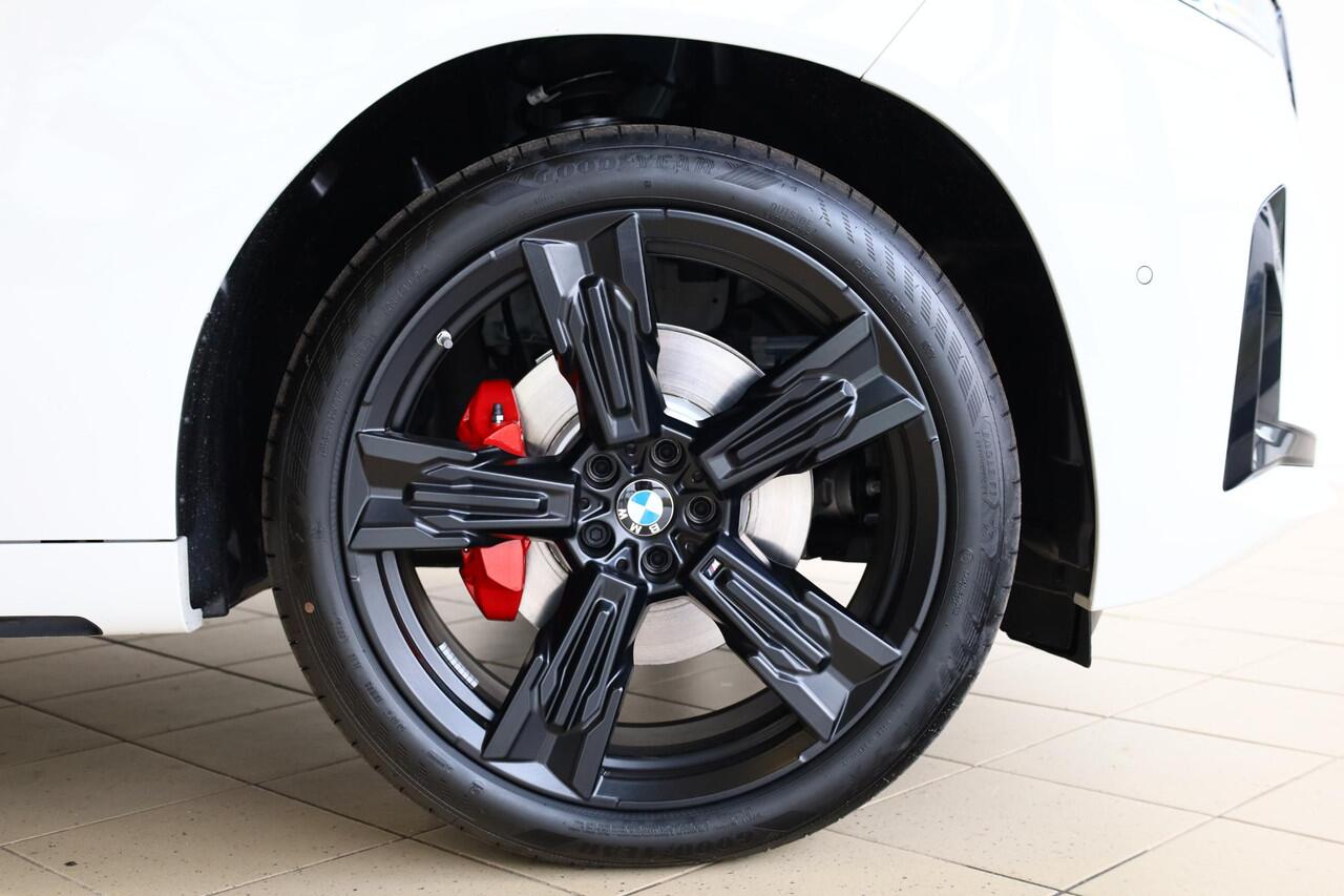 BMW X3 30e xDrive M Sportpakket Pro | Professional Pack | Premium Pack | Trekhaak | Iconic Glow | Ekris Selection