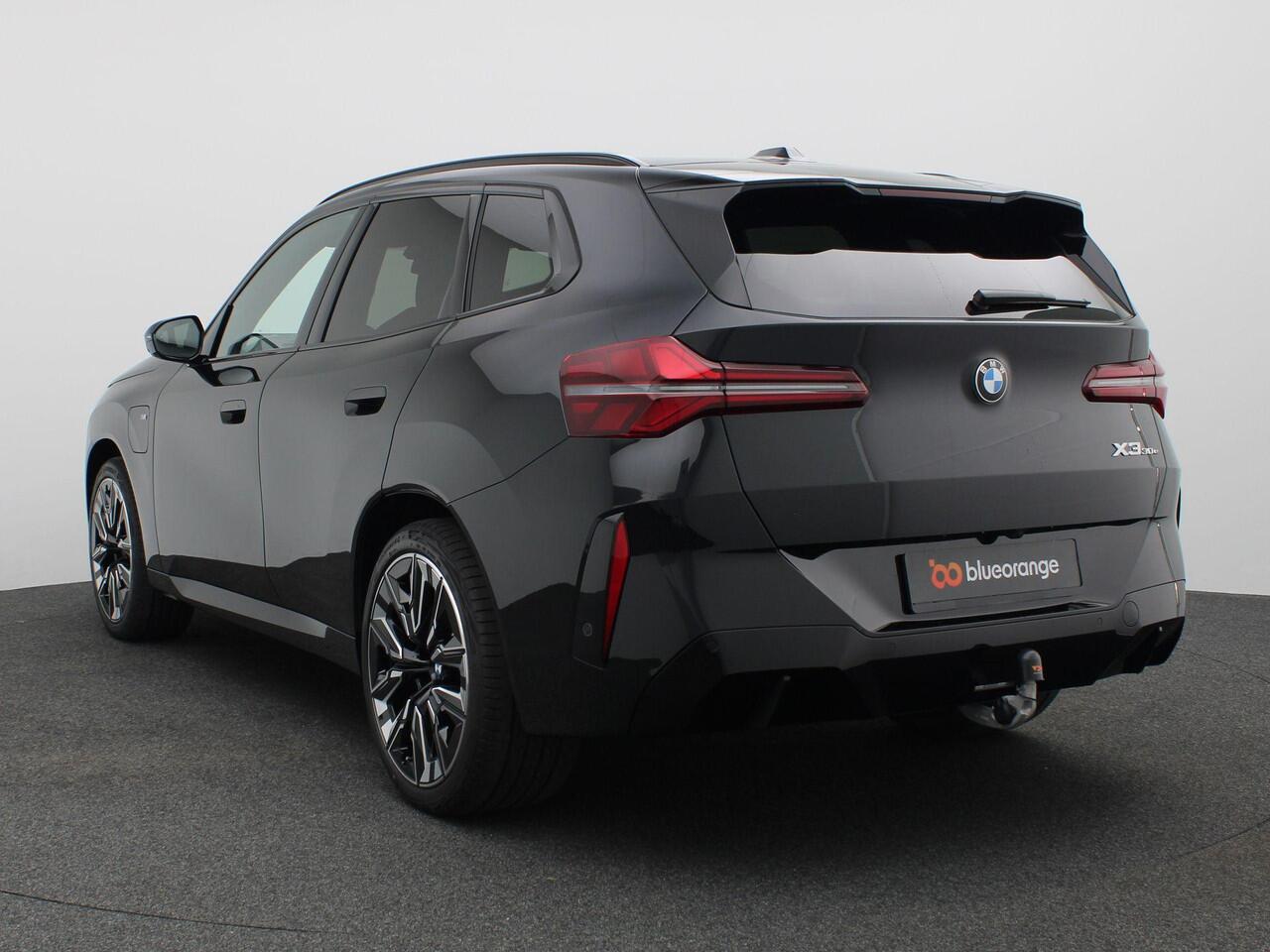 BMW X3 30e xDrive 299PK Aut. M-Sport, Panoramadak, Trekhaak, Head-Up Display, Harman Kardon, 21" LM Velgen, Keyless, 360gr. Camera,