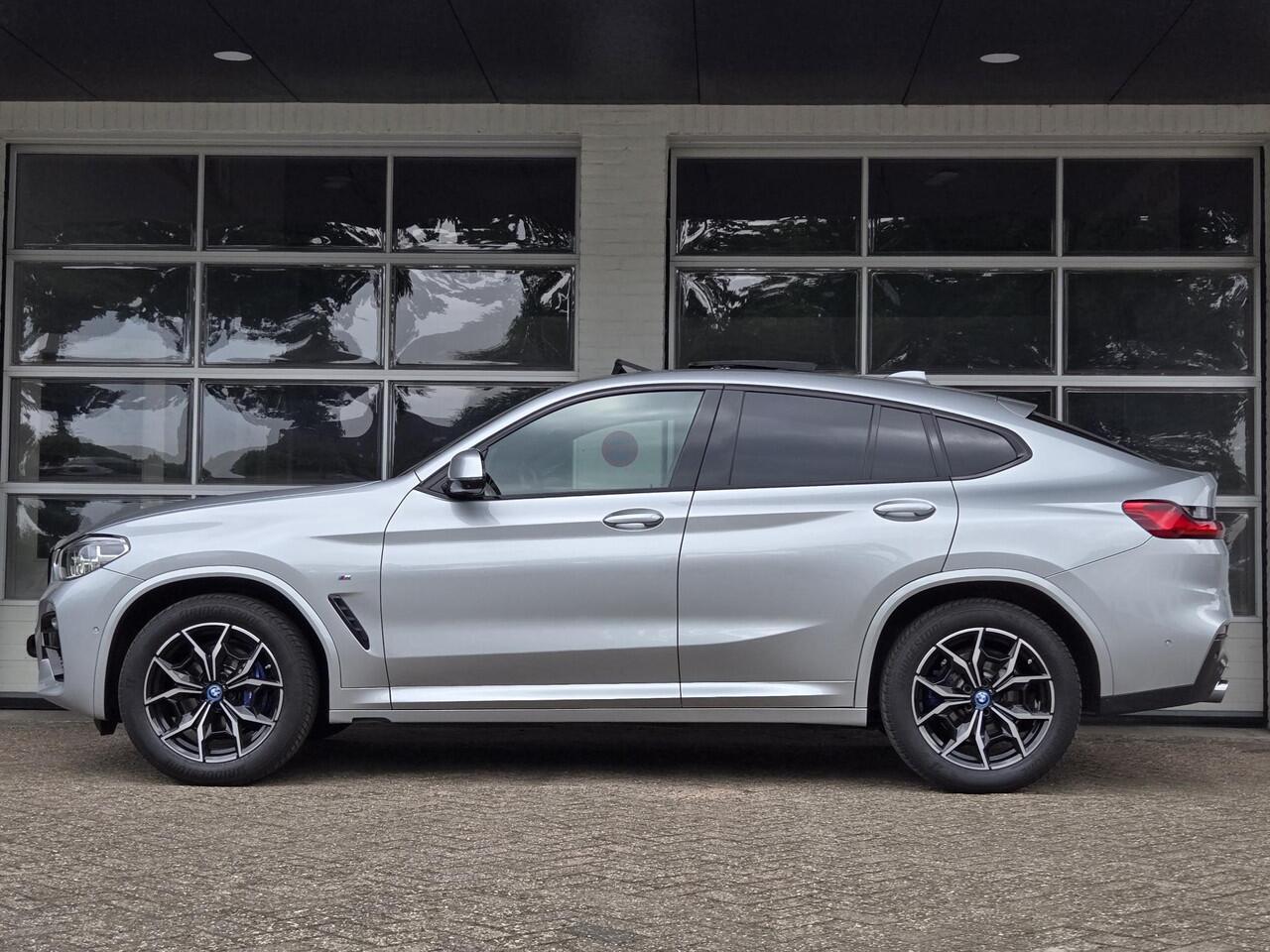 BMW X4 xDrive30i M SPORT | 360 CAMERA | PANORAMA | STOELVERWARMING | TREKHAAK |