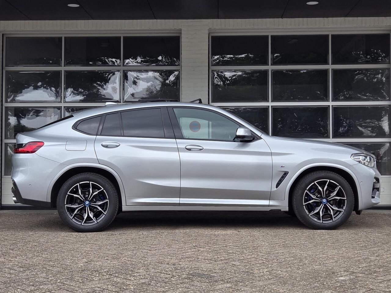 BMW X4 xDrive30i M SPORT | 360 CAMERA | PANORAMA | STOELVERWARMING | TREKHAAK |